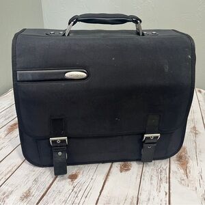 Samsonite Laptop Carry On Bag Luggage‎